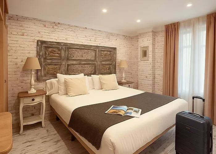 Apartamentos Sevilla Palace